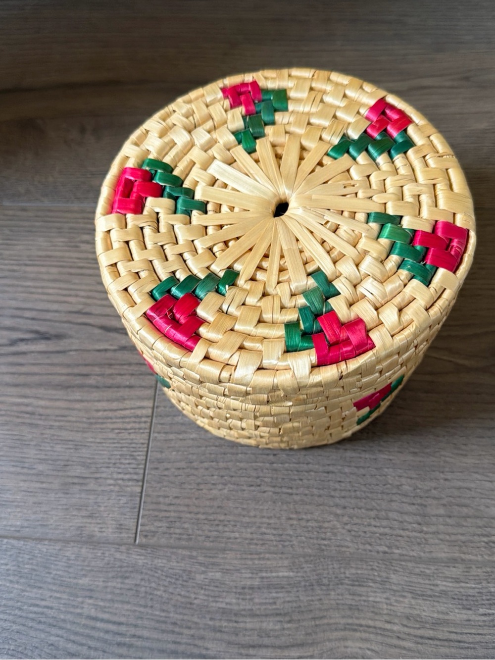 Woven Straw Decorative Storage Basket with Red and Green Accents 6x4 Lidded